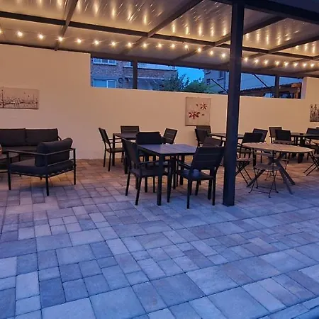 Konukevi беглик таш 2 Primorsko